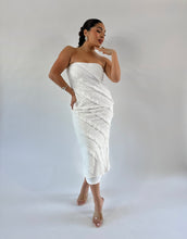 Load image into Gallery viewer, White Sands Ruffled Dress
